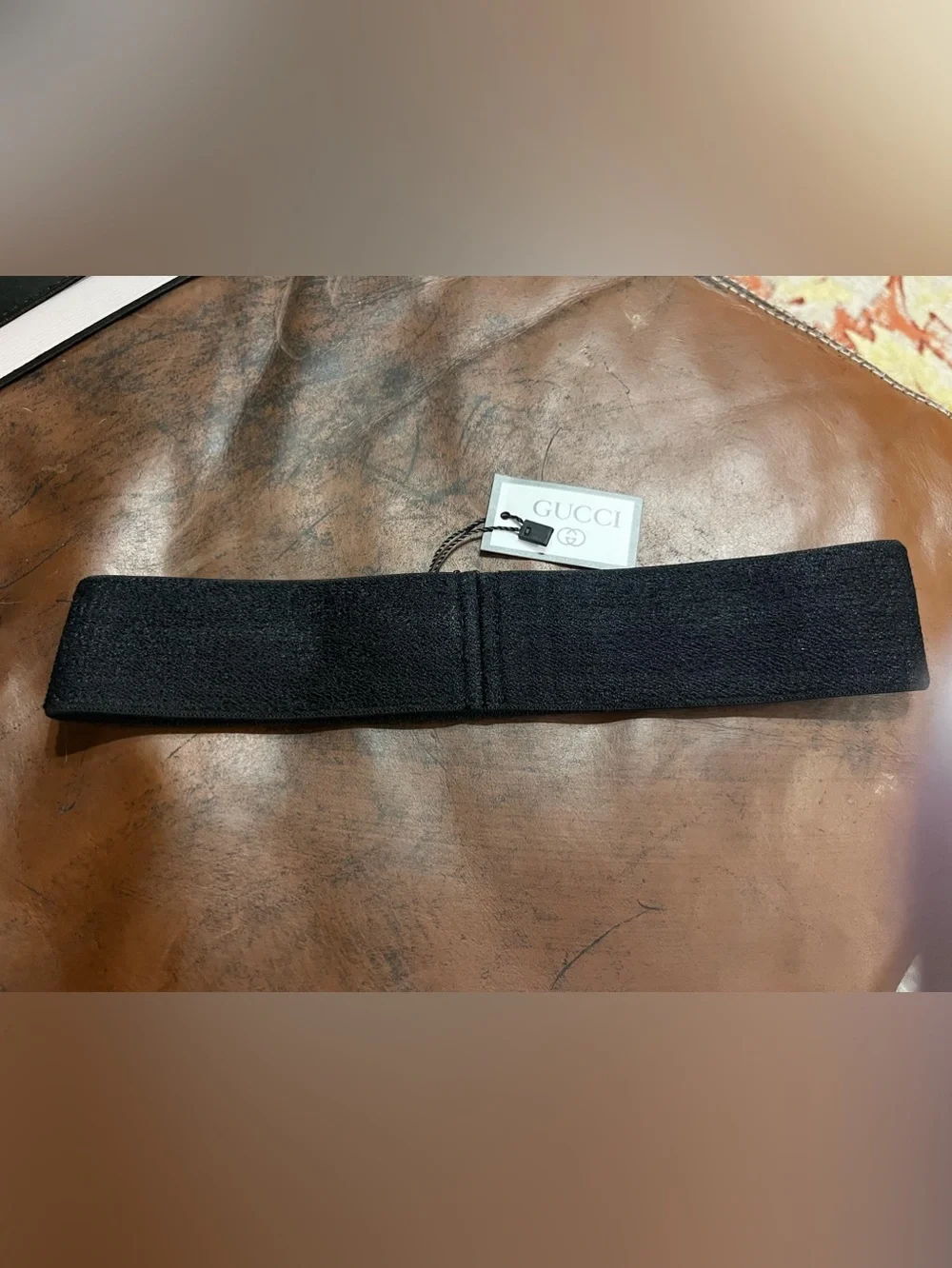 ⚫️ Gucci. Black White Spellout Stretch Headband